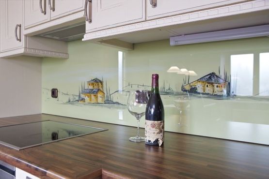 Küchenrückwand mit Motiv aus Glas